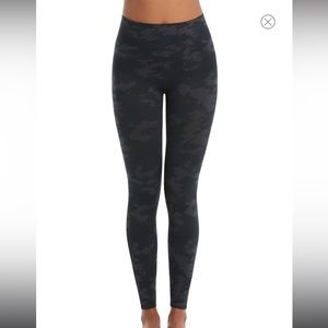 Spanx camouflage leggings